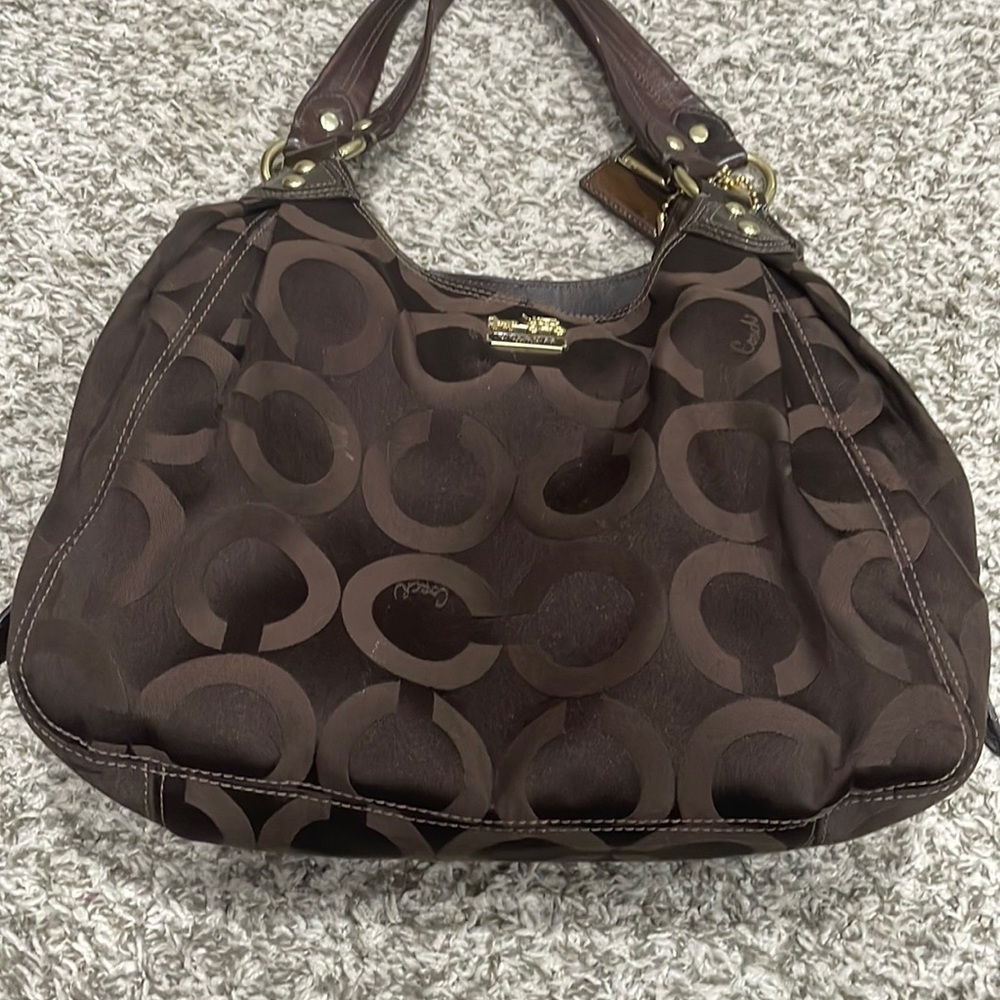 Authentic Coach Madison 14305